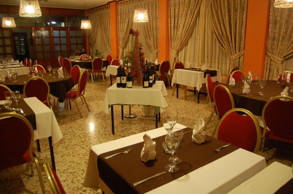 Hotel Balfagon Calanda Ngoại thất bức ảnh